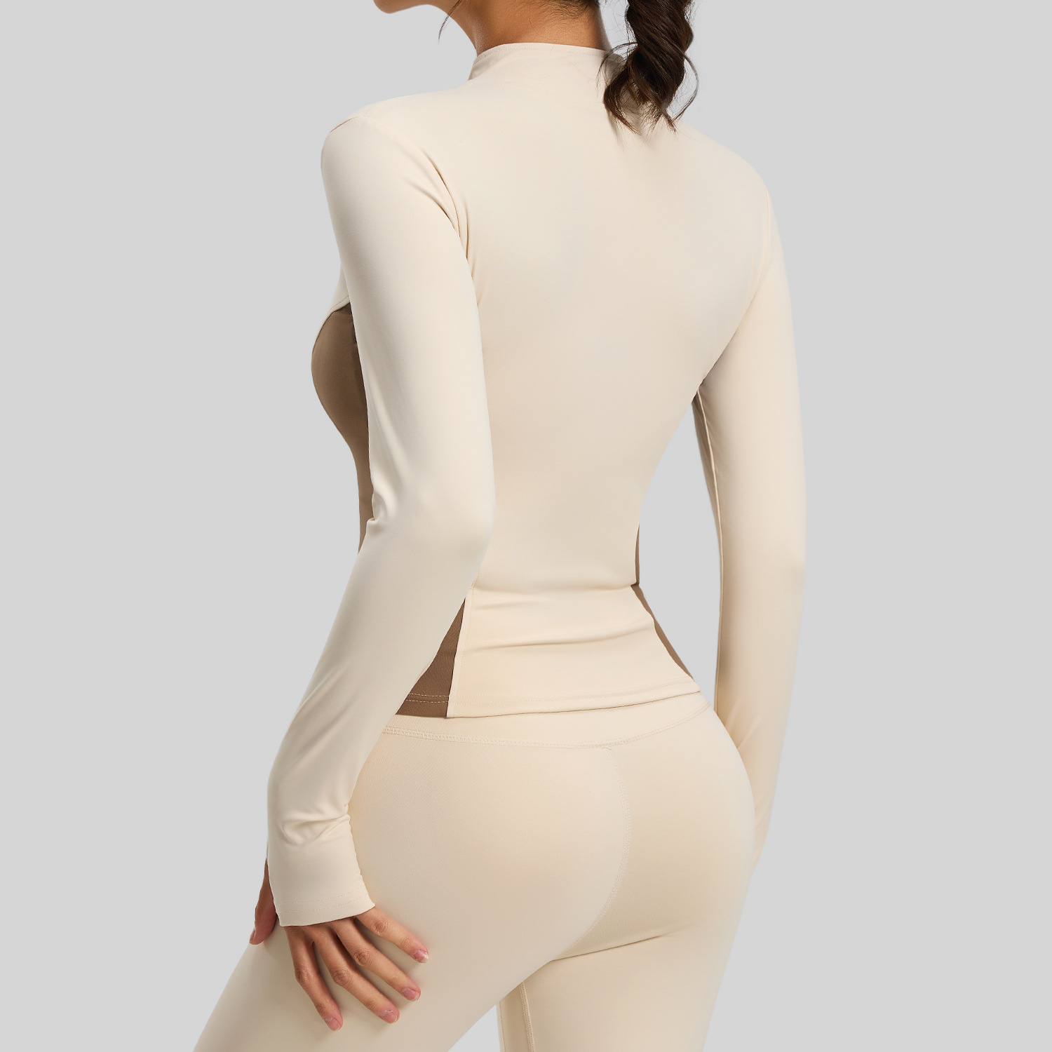 Damska kurtka do jogi z blokam – Winter Yoga Clothing recenzja i cena